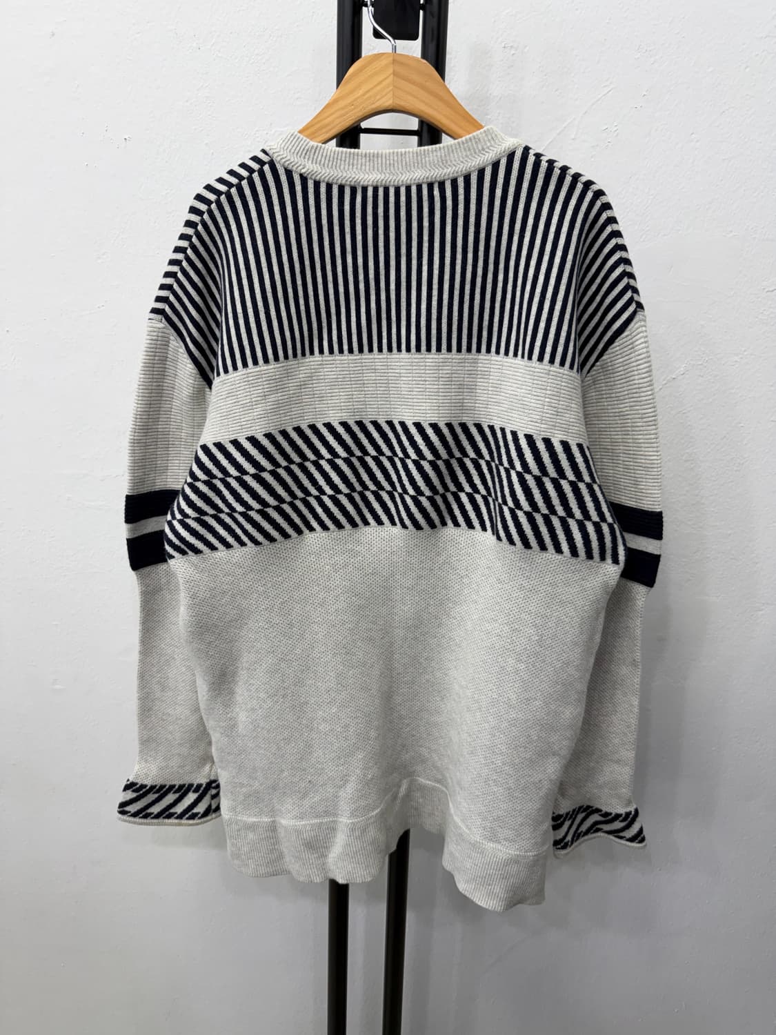 정품) 시스템옴므 한섬 스트라이프 패턴 니트 100 상품이미지4