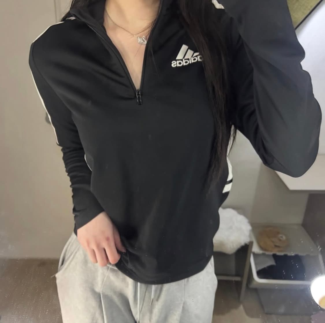 아디다스 삼선로고 반집업 티셔츠 🖤🤍 상품이미지2