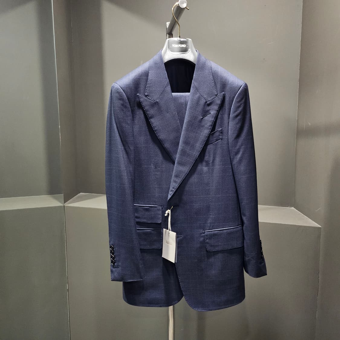 톰포드 쉘튼 글렌체크 투피스 수트셋업 상품이미지1