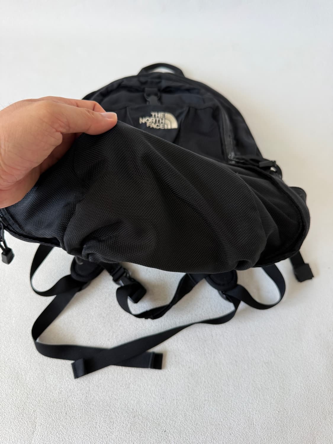 올드 노스페이스(THE NORTH FACE) 20L 백팩(지퍼테입 손상) 상품이미지5