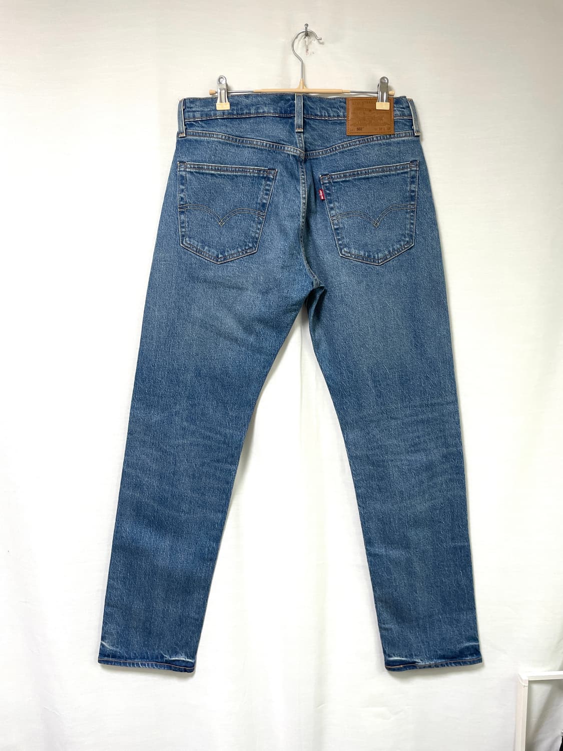 리바이스 프리미엄 502 빅E 가죽패치 신축성 테이퍼드핏 데님팬츠 32 상품이미지1