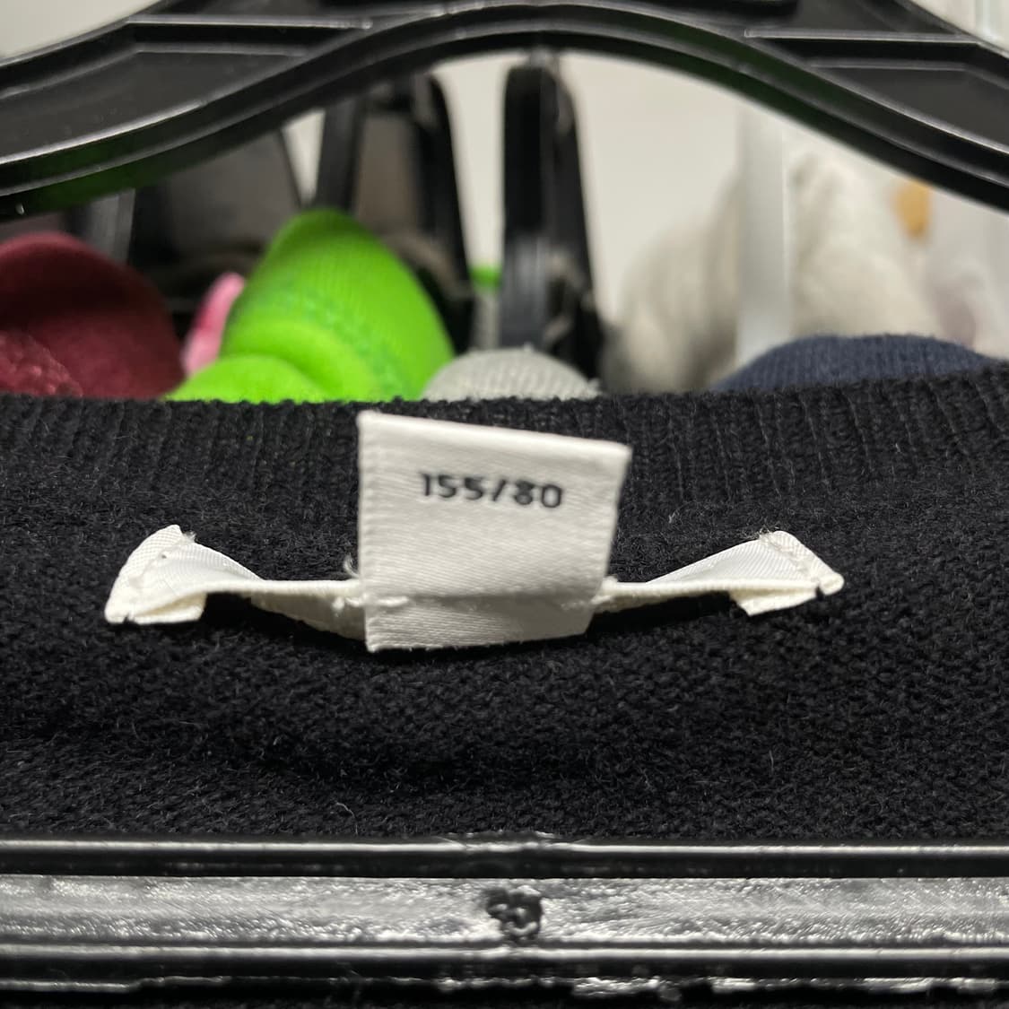 버버리 칠드런 기마 자수 로고 라운드 가디건 블랙 상품이미지5