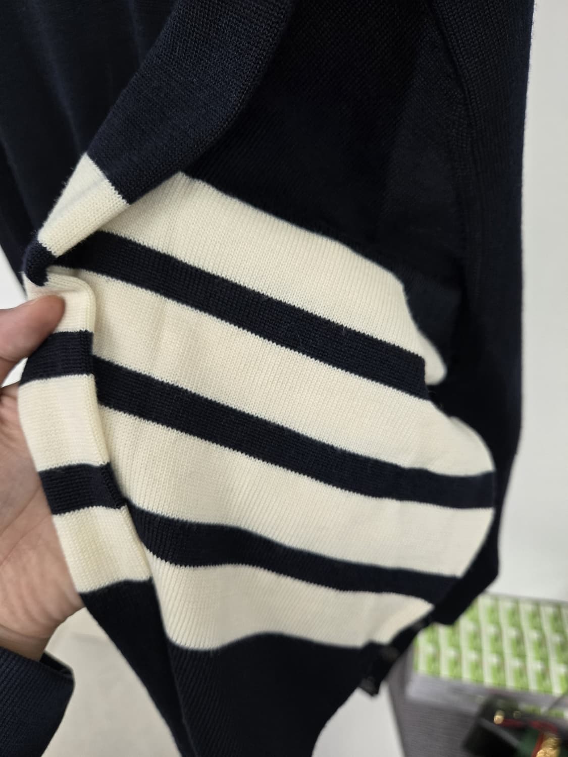 [보증서 정품] 톰브라운 밀라노 니트 5사이즈 상품이미지3