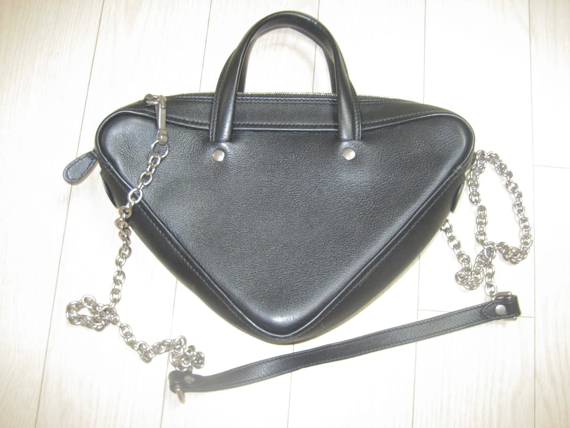 발렌시아가 트라이앵글 더플백 상품이미지2