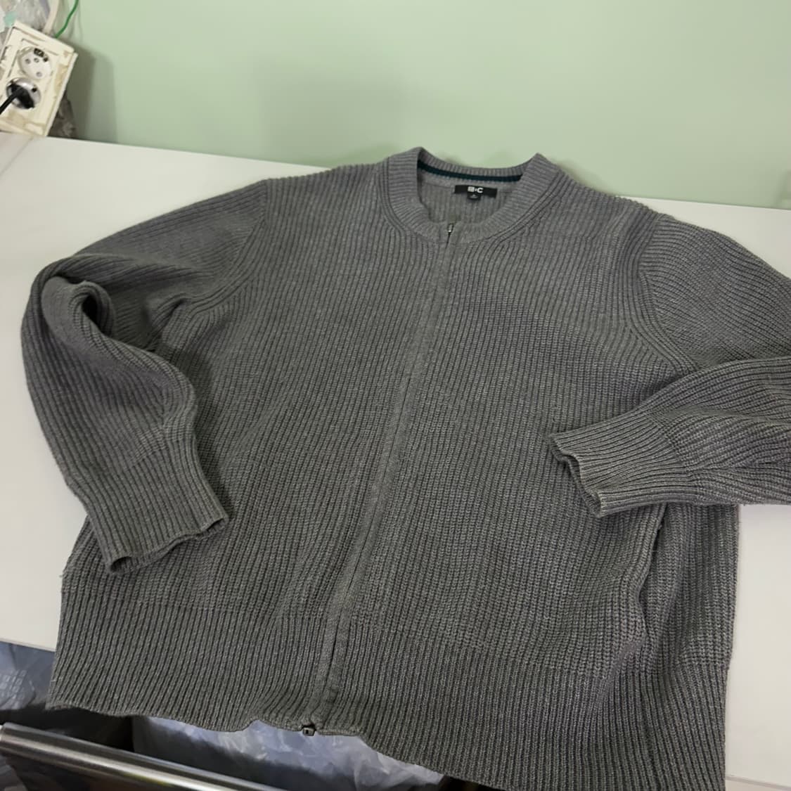 M 유니클로C 진그레이 루즈핏 와플 니트집업 상품이미지3