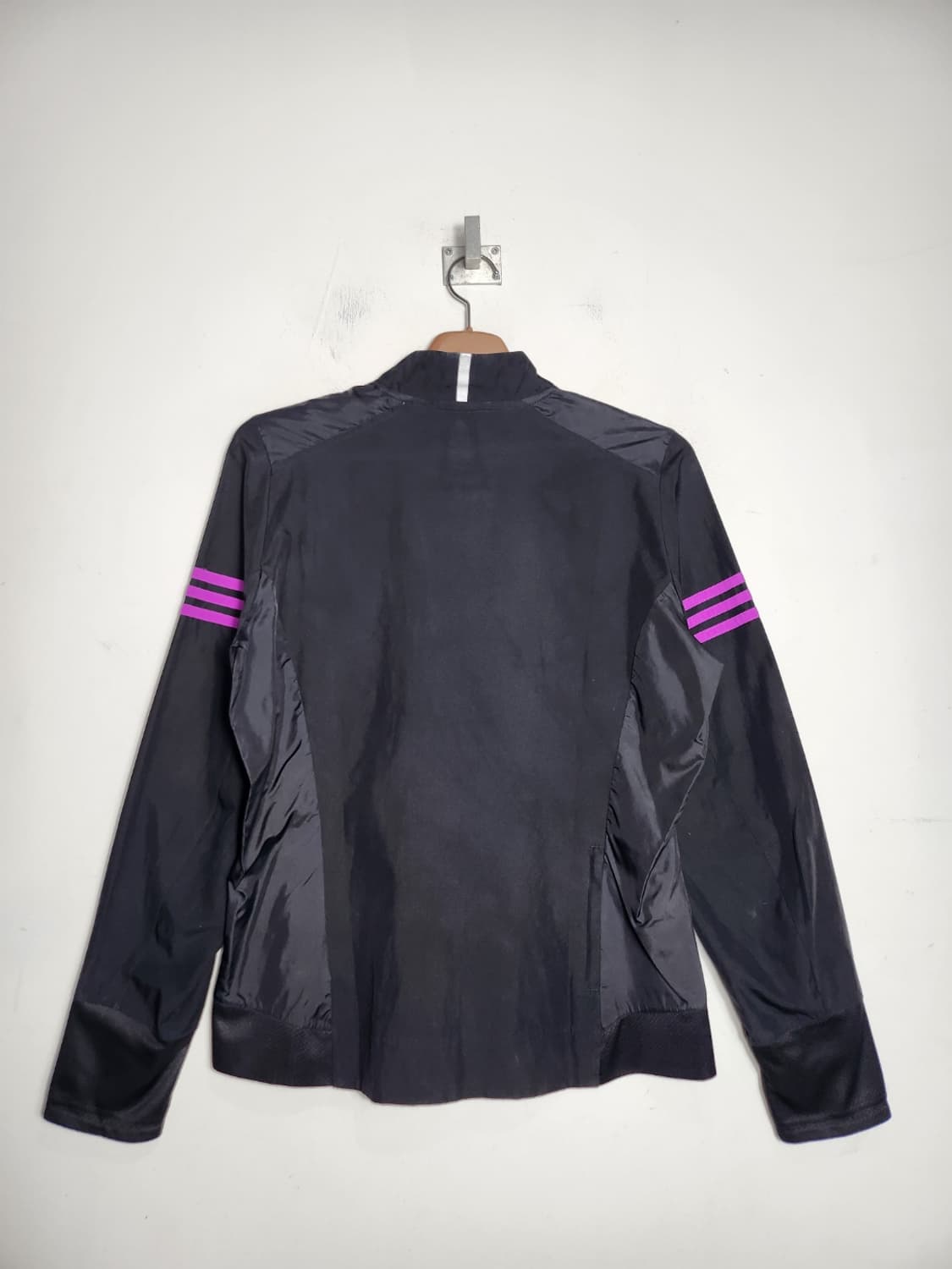 아디다스 러닝 리스폰스 경량 바람막이 상품이미지6