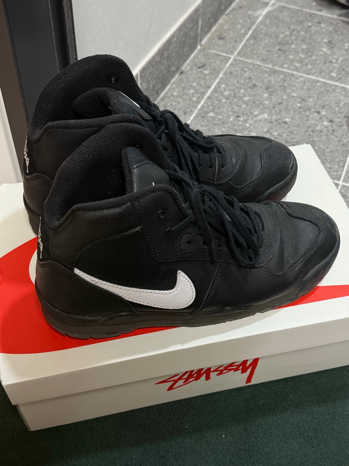 나이키x스투시 발토로 280 상품이미지1