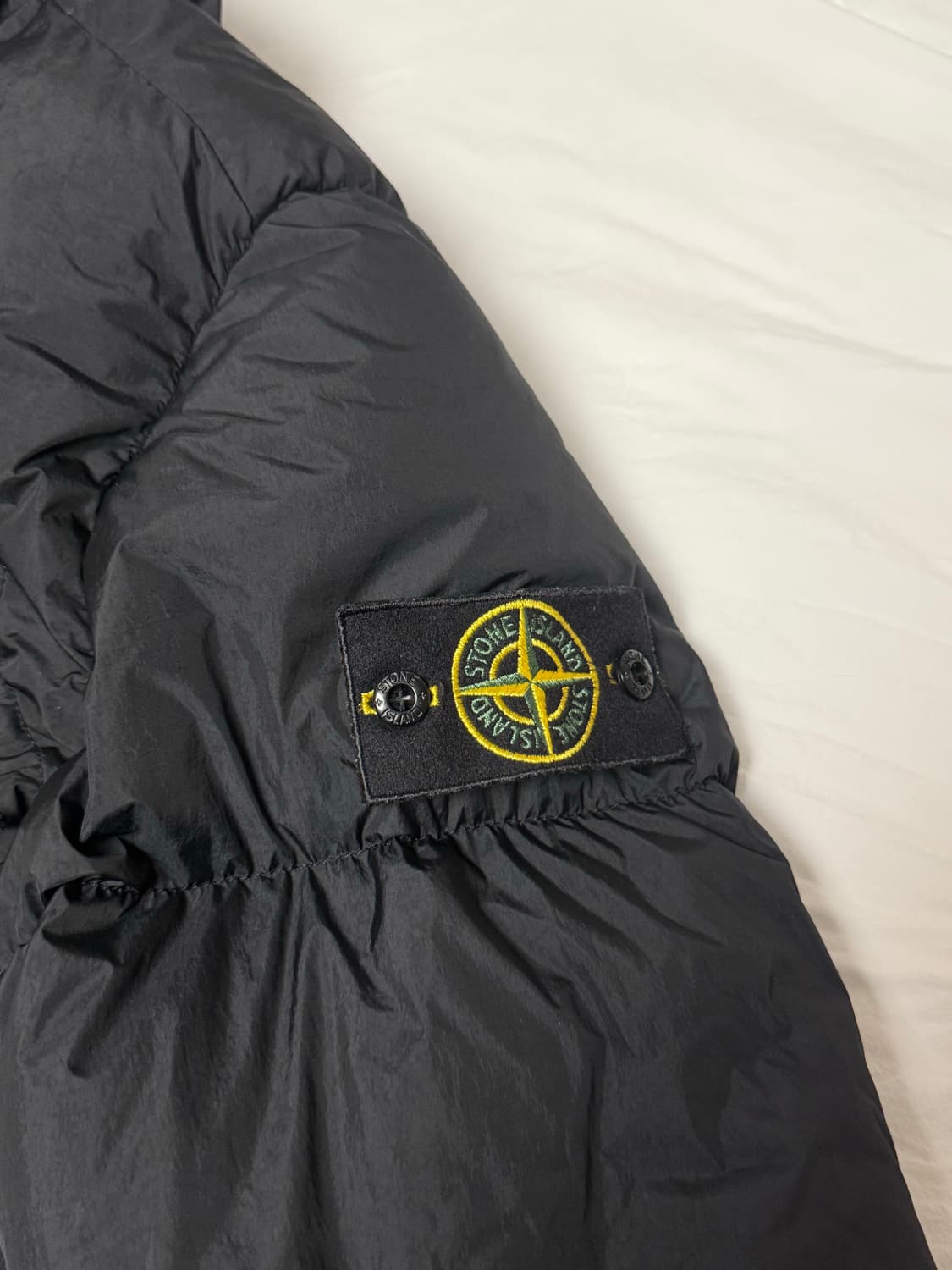 19fw 스톤아일랜드 크링클랩스 롱패딩L 상품이미지4