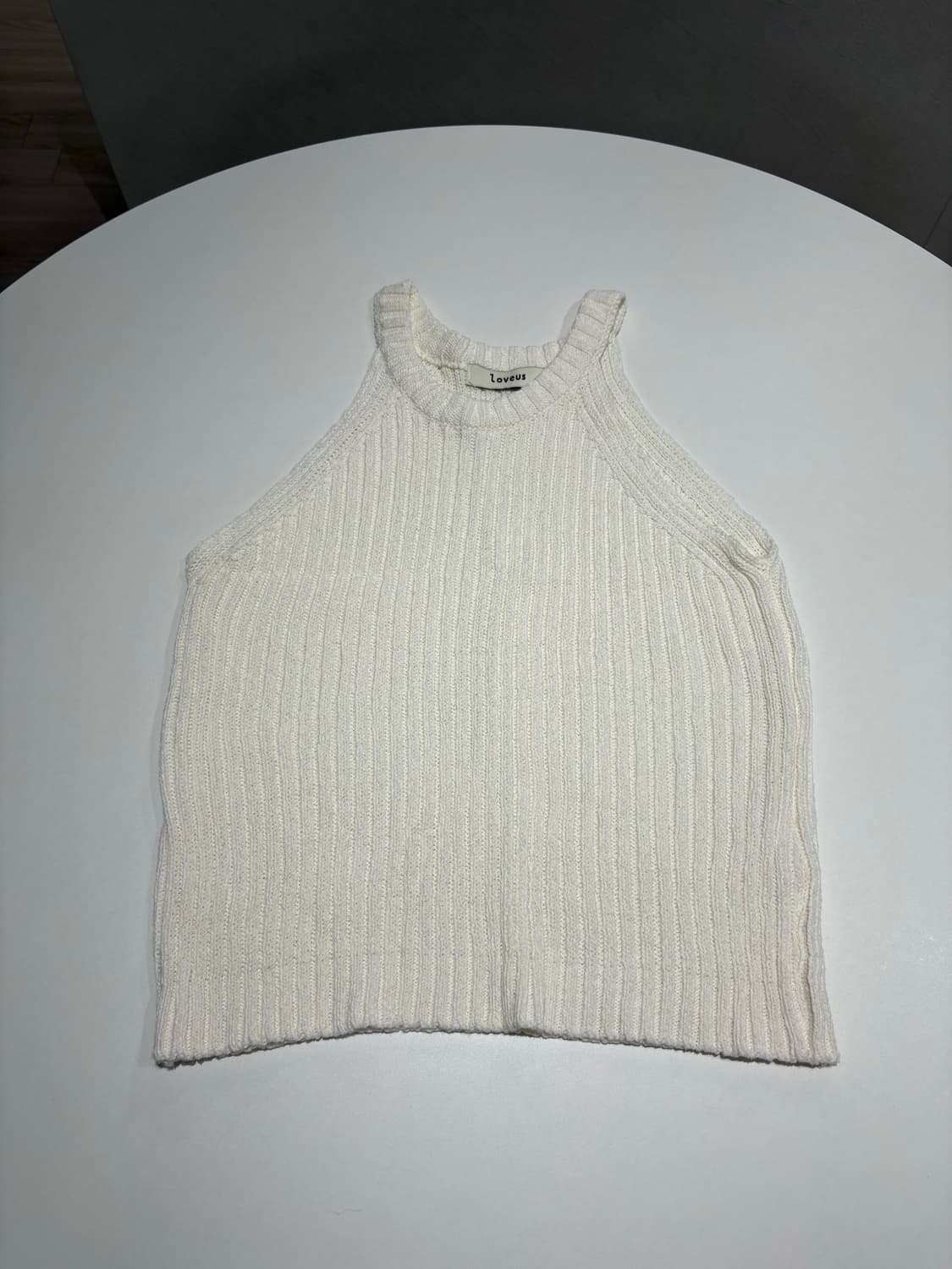 러브이즈 홀터넥 니트 나시 아이보리 상품이미지1