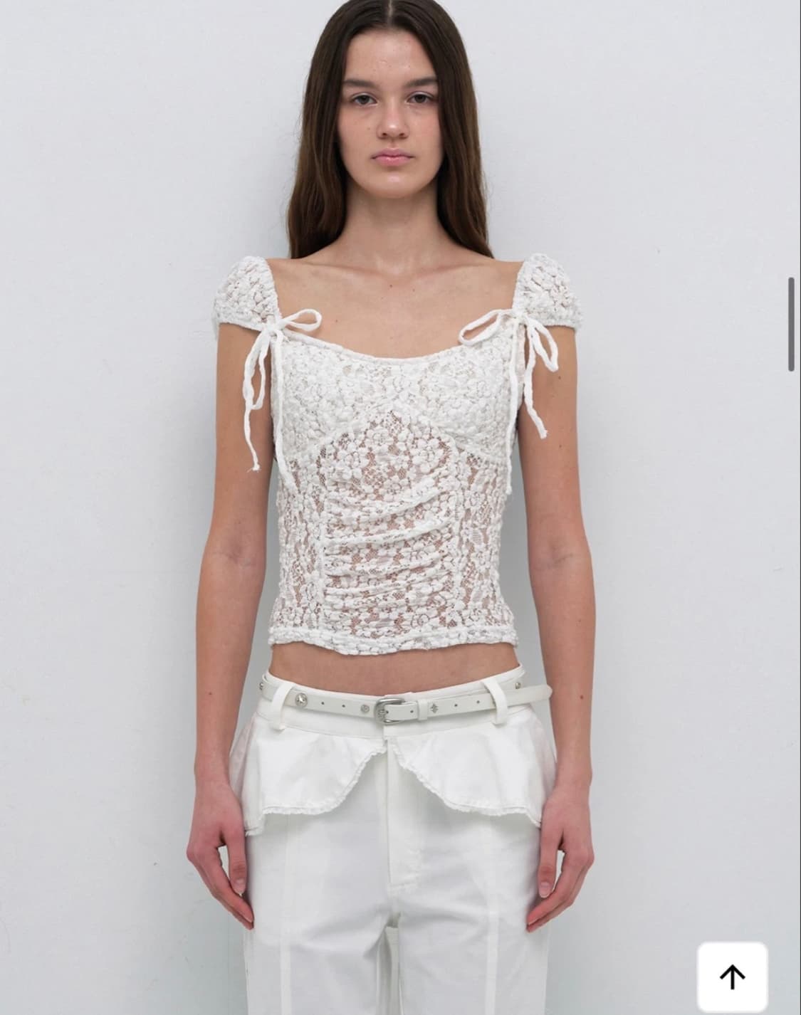 CERRIC 세릭 LACE CREASE SHIRRING HALF TOP 상품이미지1