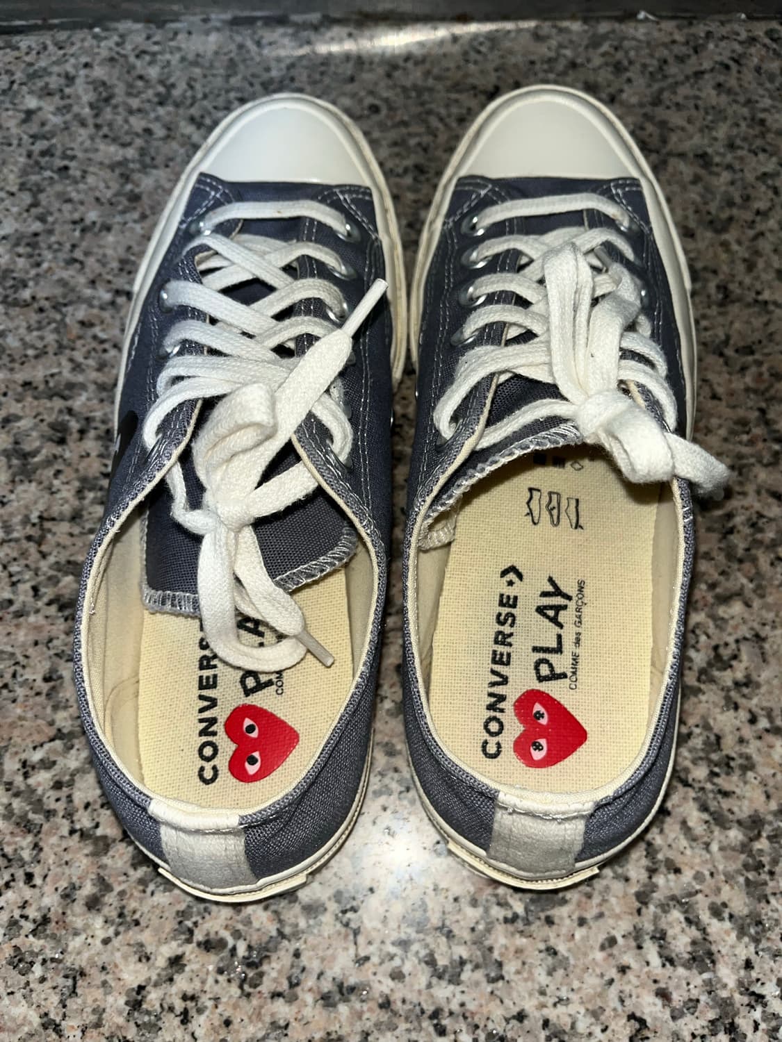 컨버스 x 플레이 꼼데가르송 척 70 로우 스틸 그레이 255 상품이미지1