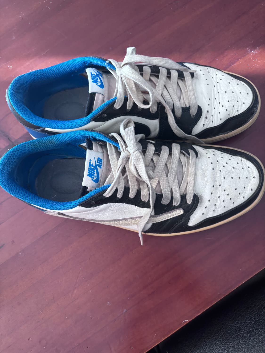 나이키 조던1 프라그먼트 스캇 로우 트래비드 스캇 상품이미지2