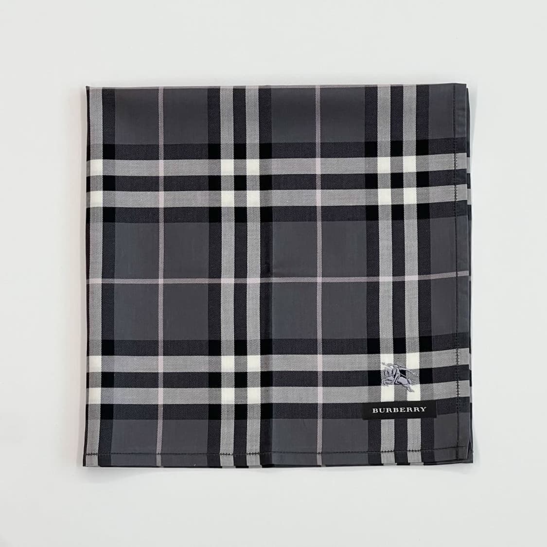 (새상품) burberry/ 버버리 쁘띠스카프 손수건 상품이미지2