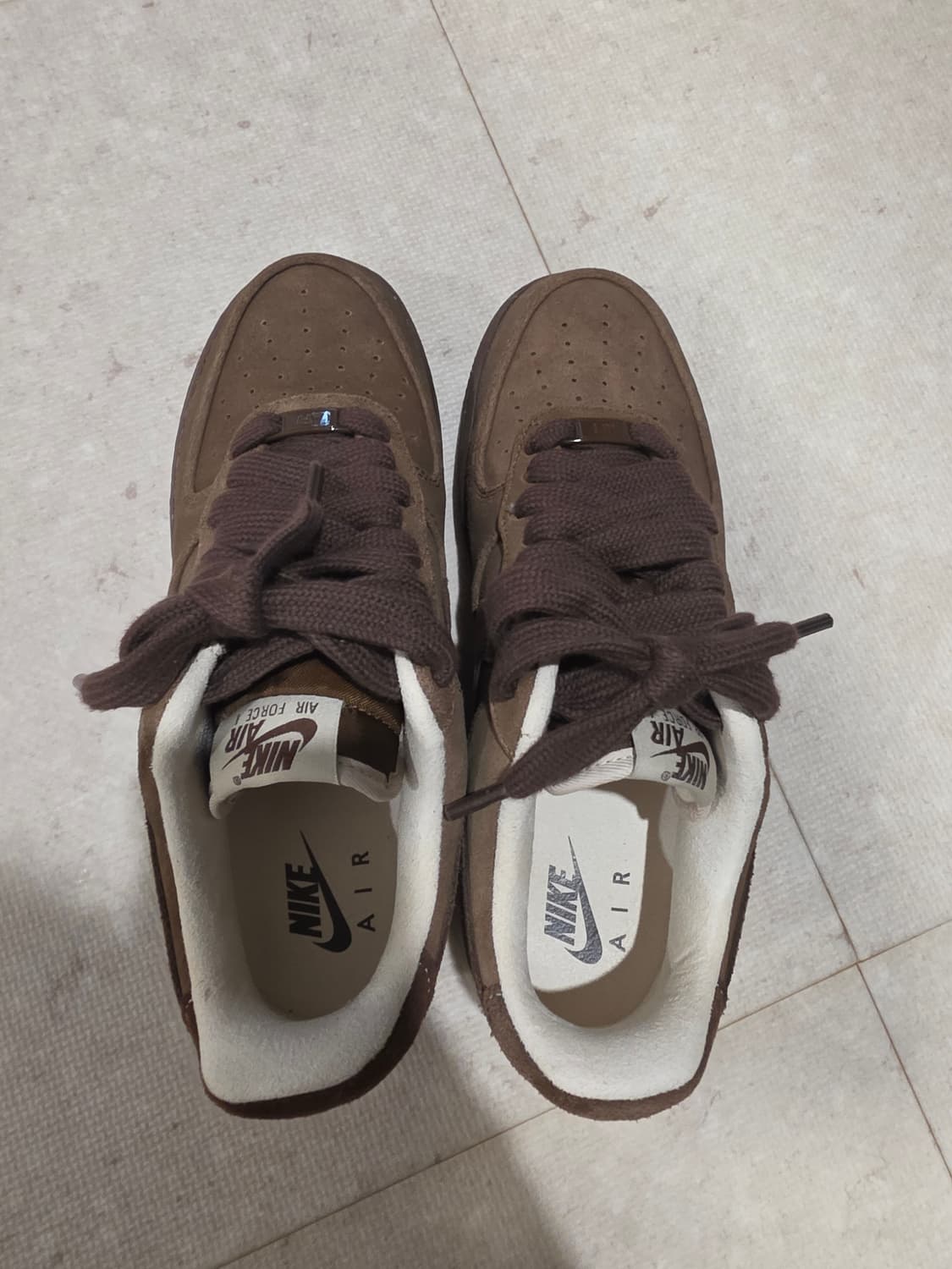 에어포스1 07 W 카카오와우 265사이즈 팔아요  상품이미지1