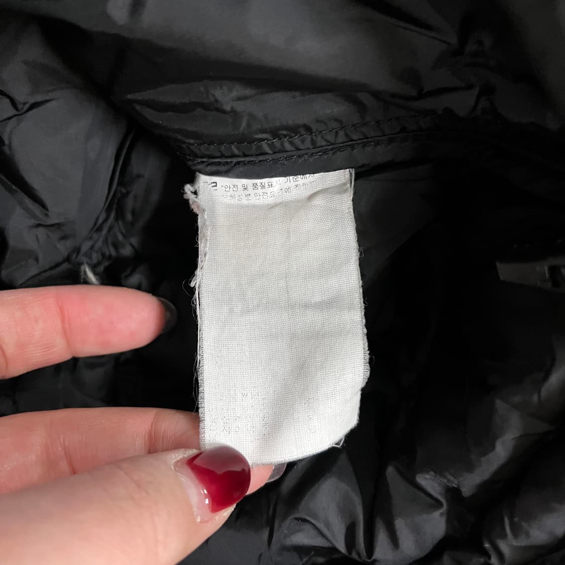 [85] 코오롱스포츠 여성 블랙 경량 후드 패딩 자켓 0119M1 상품이미지3