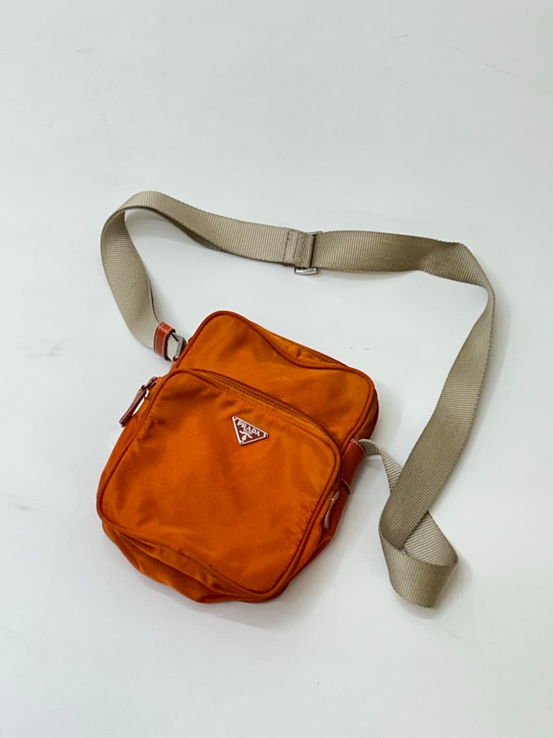 Prada 프라다 나일론 스몰링 크로스백 상품이미지1