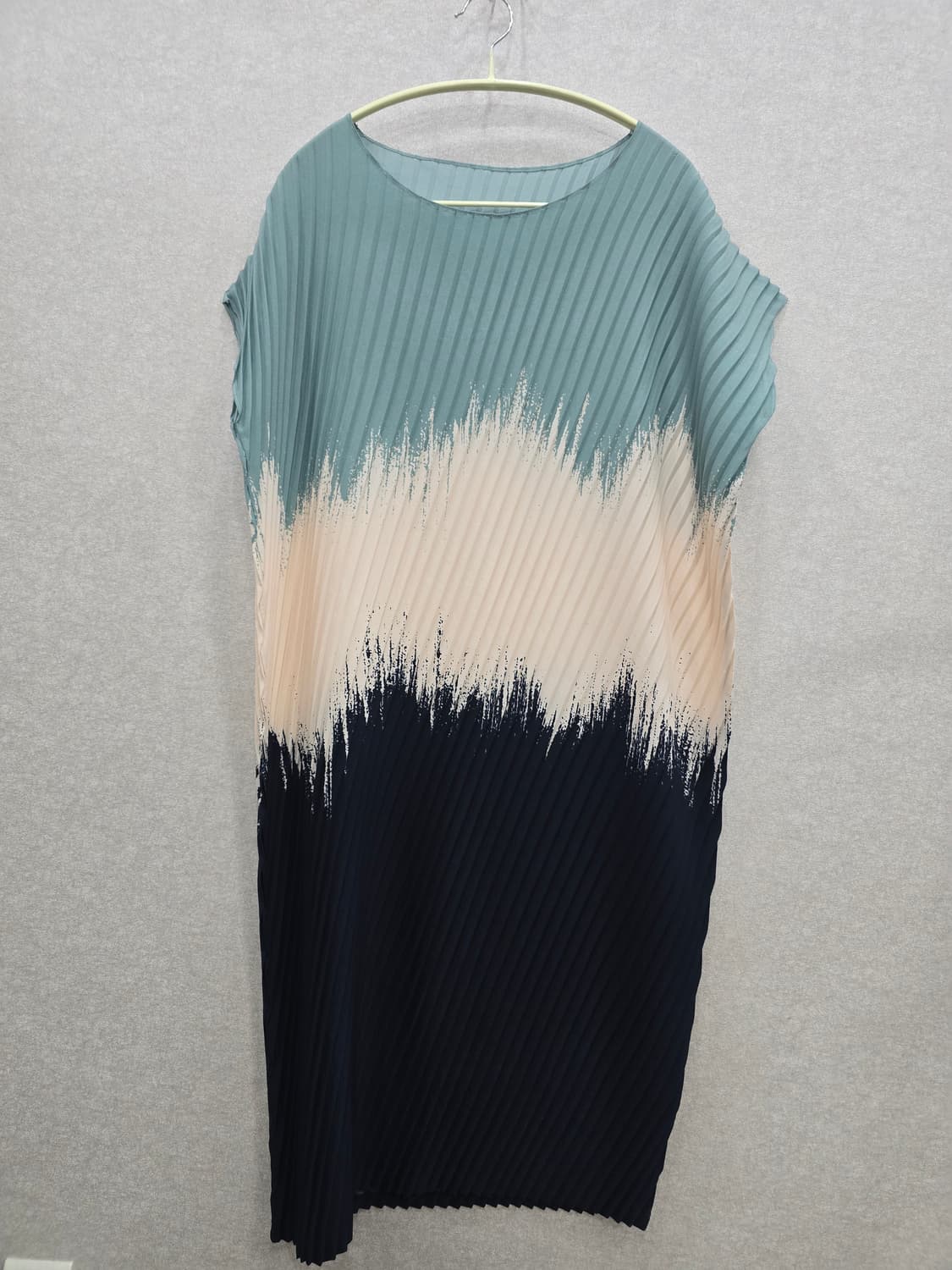 요이츠 YOICHEU 플리츠 원피스 상품이미지1