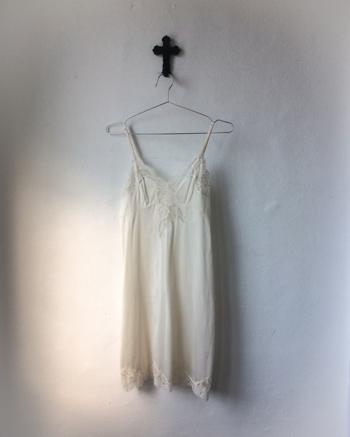 Lace point slip onepiece 상품이미지1