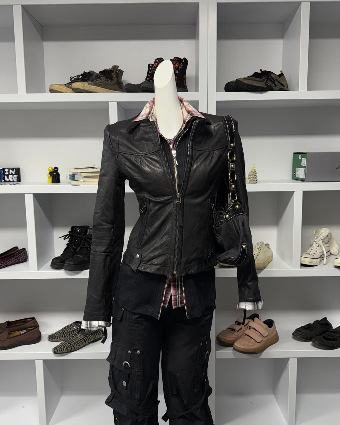 enchanter 카라리스 램스킨 자켓 상품이미지1