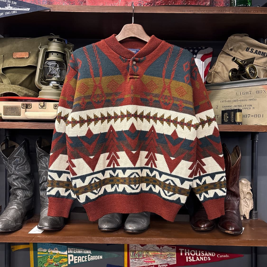 90s 빈티지 자카드 나바호 패턴 헨리넥 울 스웨터 상품이미지1