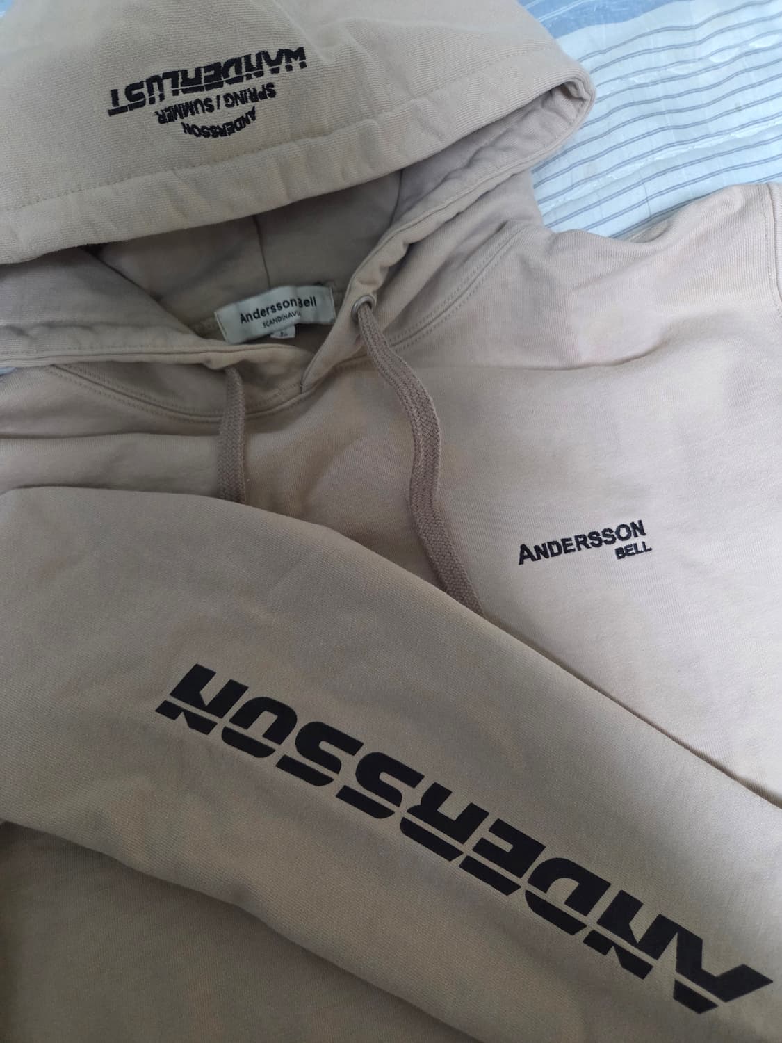 앤더슨벨 후드티 상품이미지4