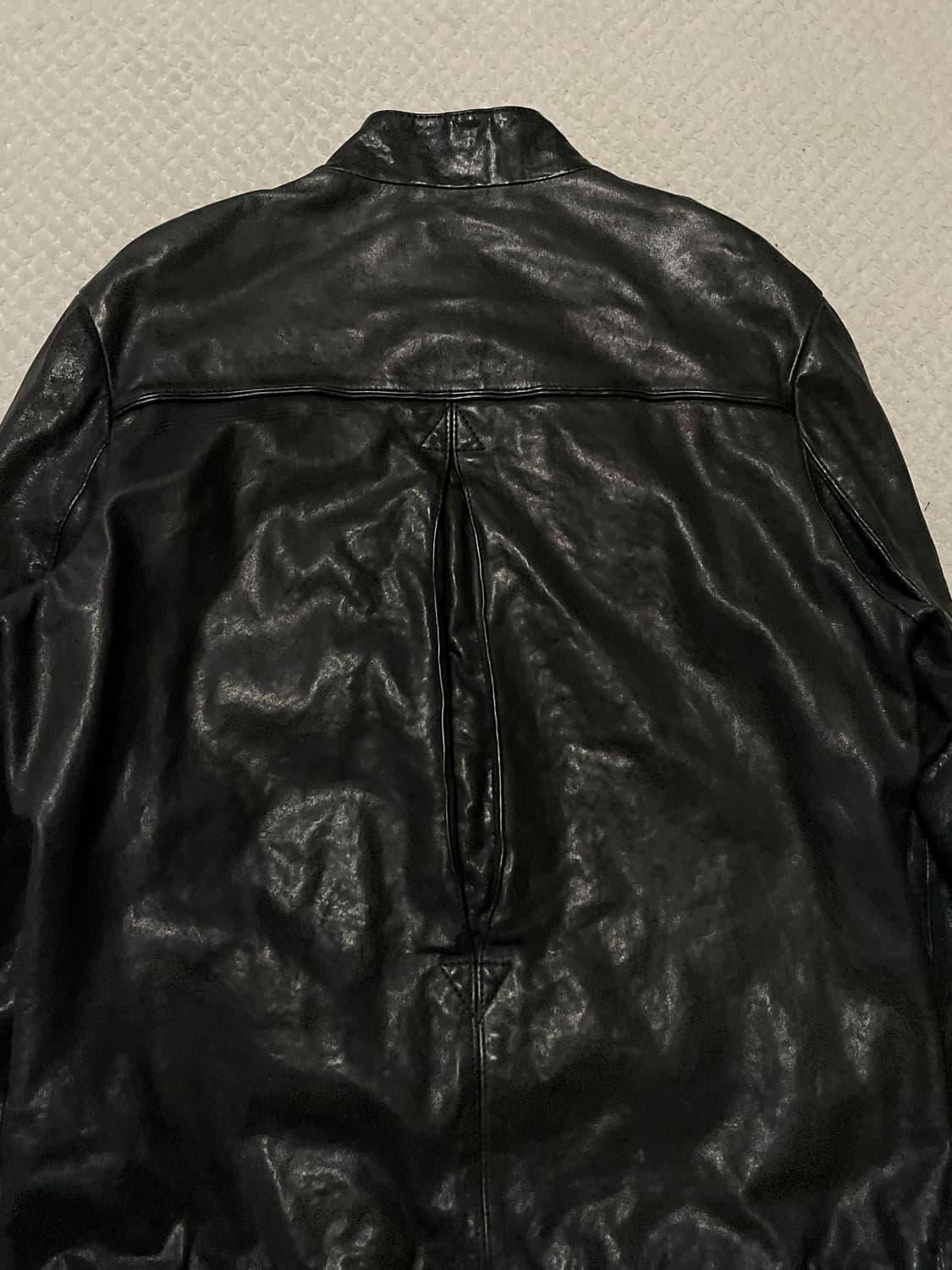 XESS 아티잔 무드 램스킨 양가죽 포켓 절개 레더 자켓 상품이미지4