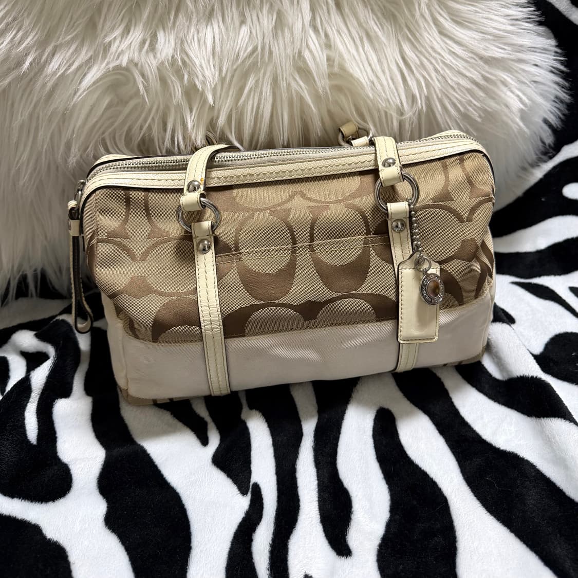 vintage coach shoulder bag 상품이미지2