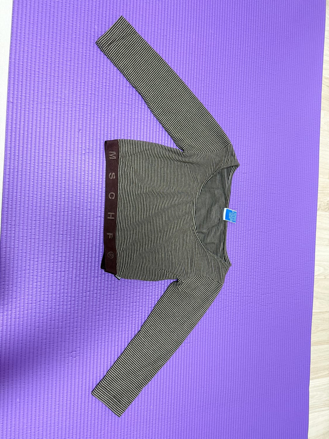 미스치프 스트라이프 크롭 티셔츠(단종 디자인) 상품이미지1