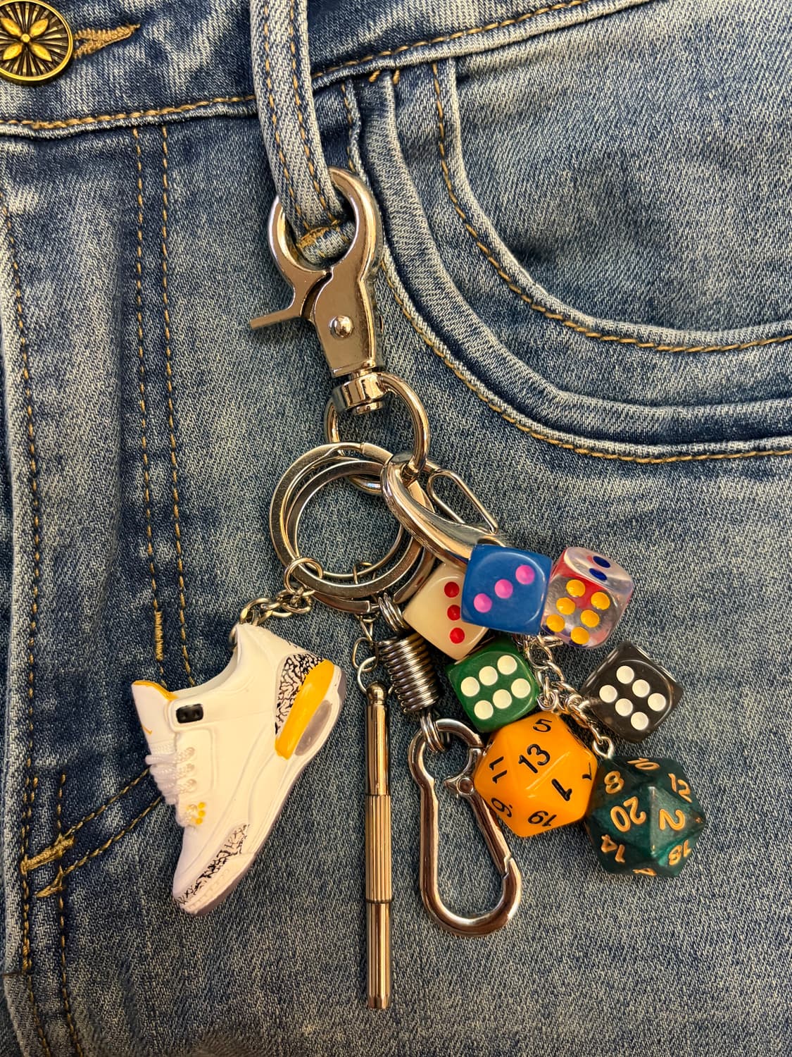 🧿 Dice Runner–멀티 다이스 & 스니커 키링 상품이미지5