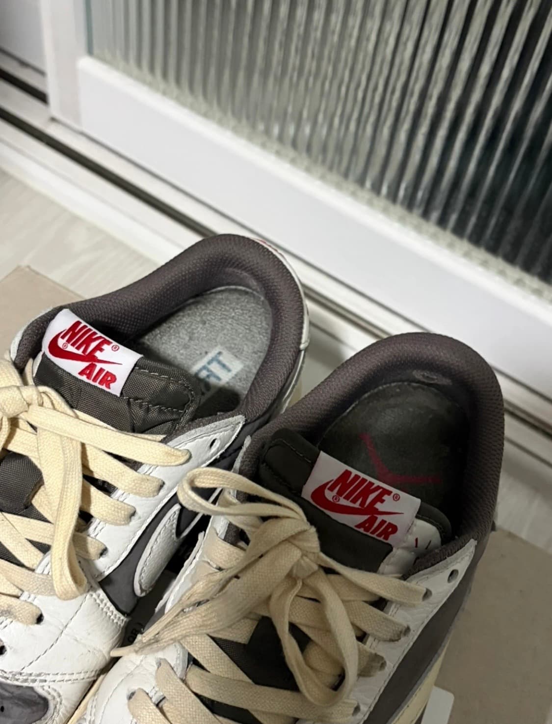 조던 트래비스 스캇 모카 40 상품이미지4