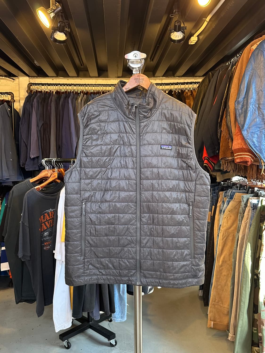 파타고니아 패딩 베스트  상품이미지1