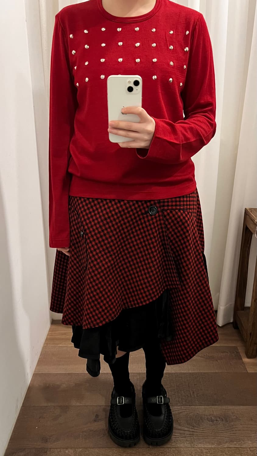 Stud Red Long Sleeve 상품이미지2