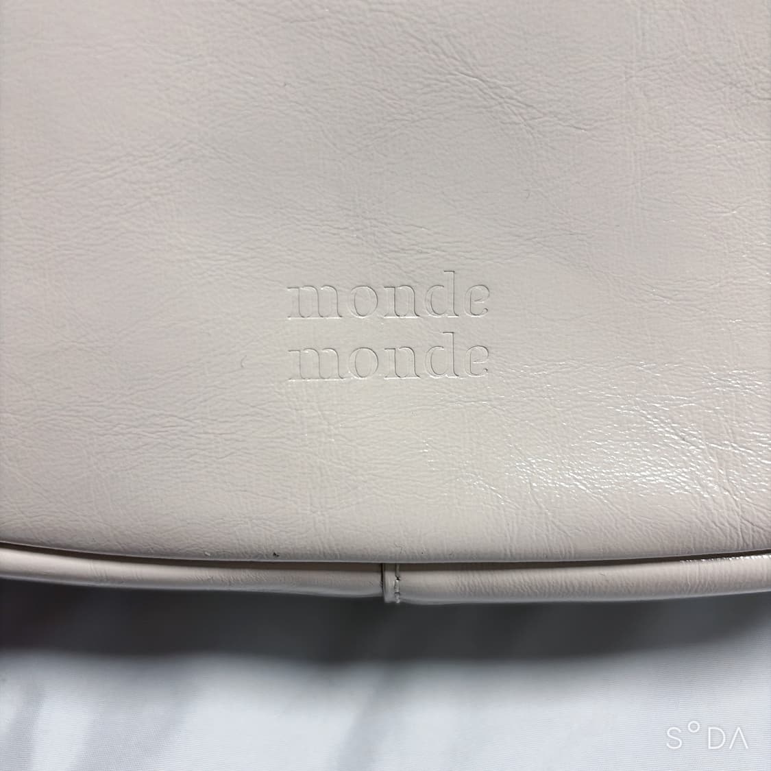 몽드몽드 마론 크로스백 상품이미지4