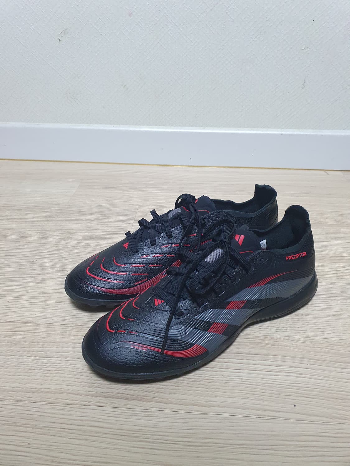 아디다스 프레데터 TF 풋살화 280 상품이미지4