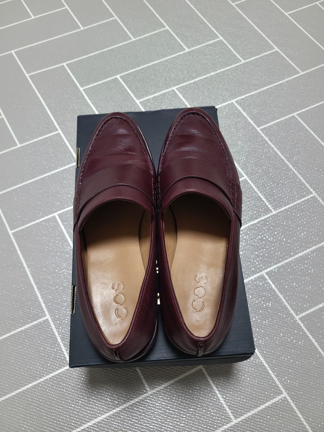 COS 코스 여성 레더 페니 로퍼 슈즈 255 상품이미지5