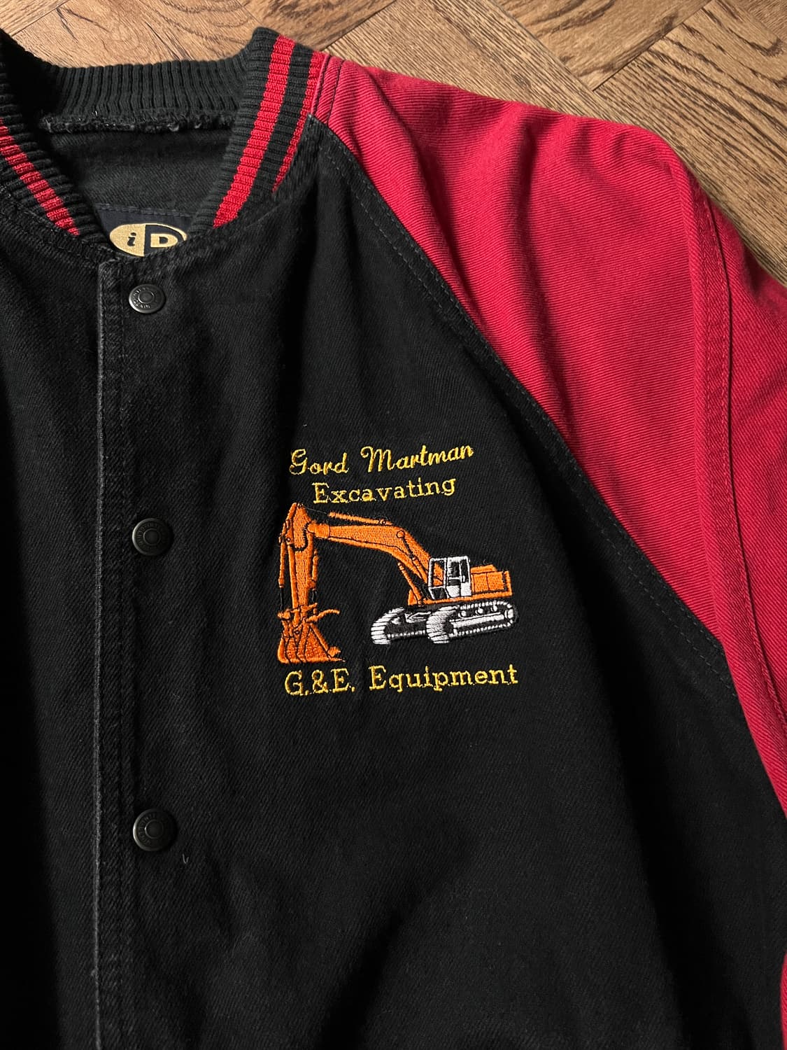 [L]Made in Canada 블랙 레드 데님 바시티 자켓 상품이미지3