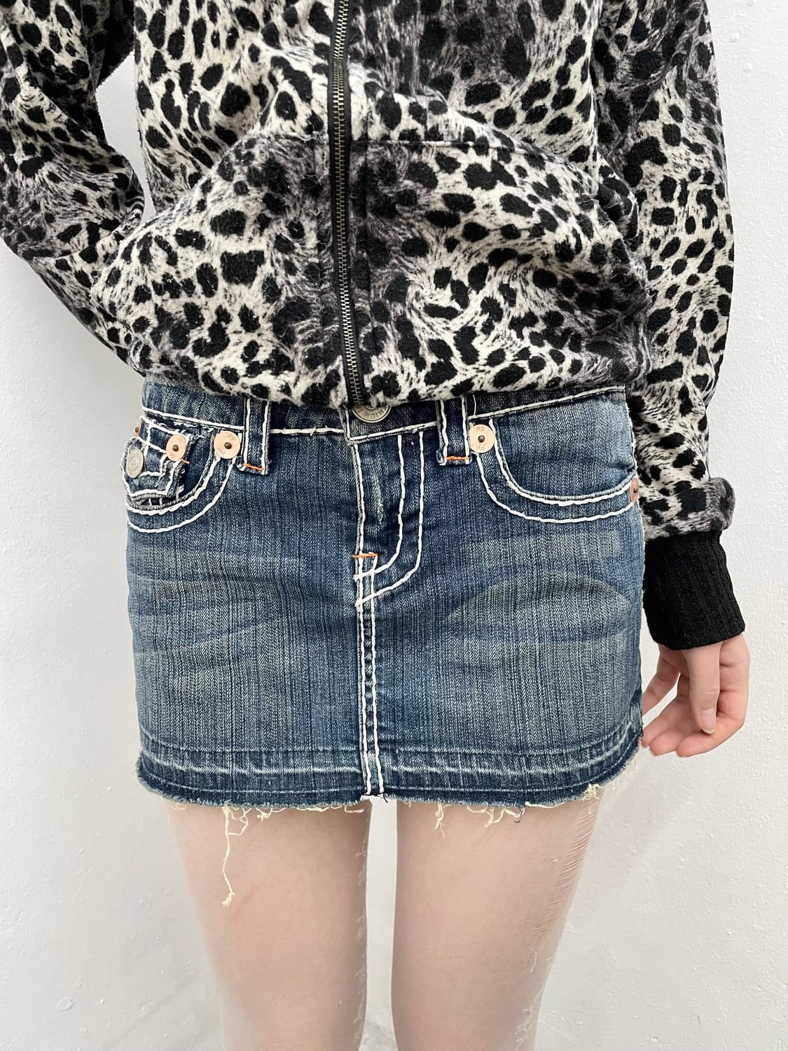 워싱 스티치 데님 스커트 상품이미지2