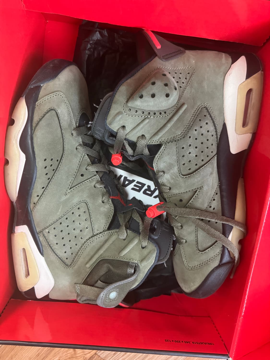 (최저가❗️) 나이키 조던6 x 트래비스스캇 올리브 260 상품이미지9