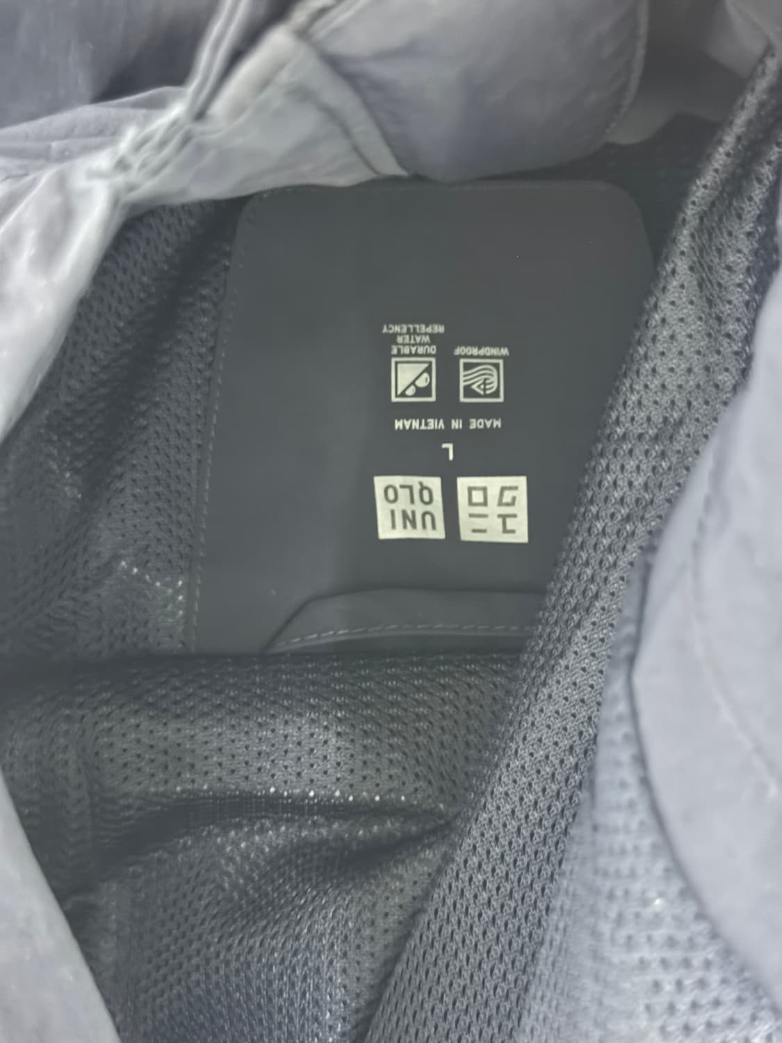 유니클로 바람막이 상품이미지2