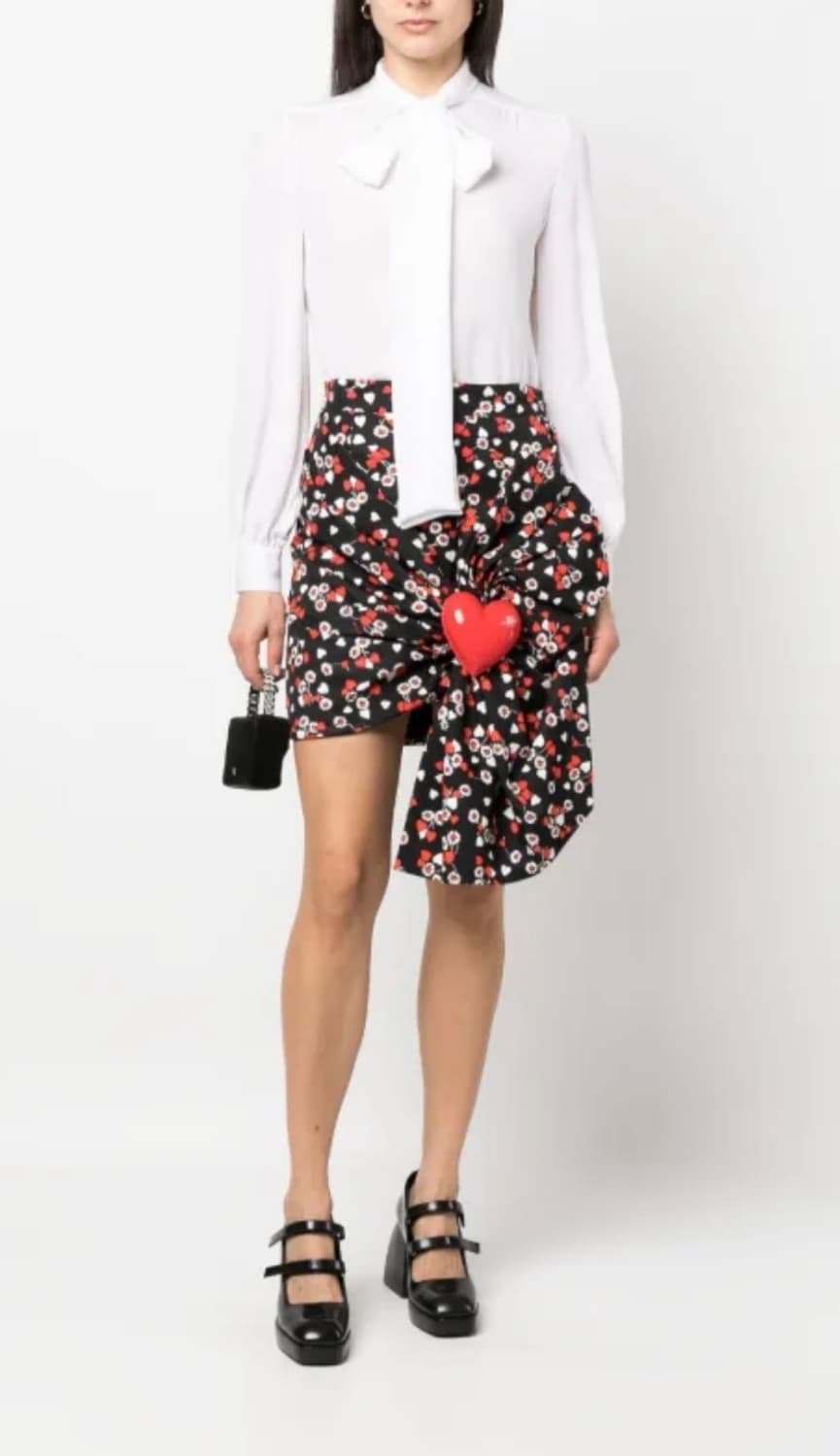 새상품)모스키노 하트 패턴 랩 스커트 상품이미지4