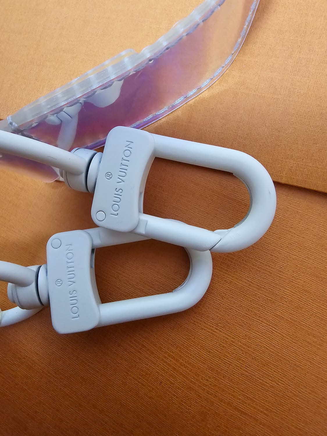 루이비통 버질아블로 한정판 프리즘 키폴50 (새상품) 상품이미지9