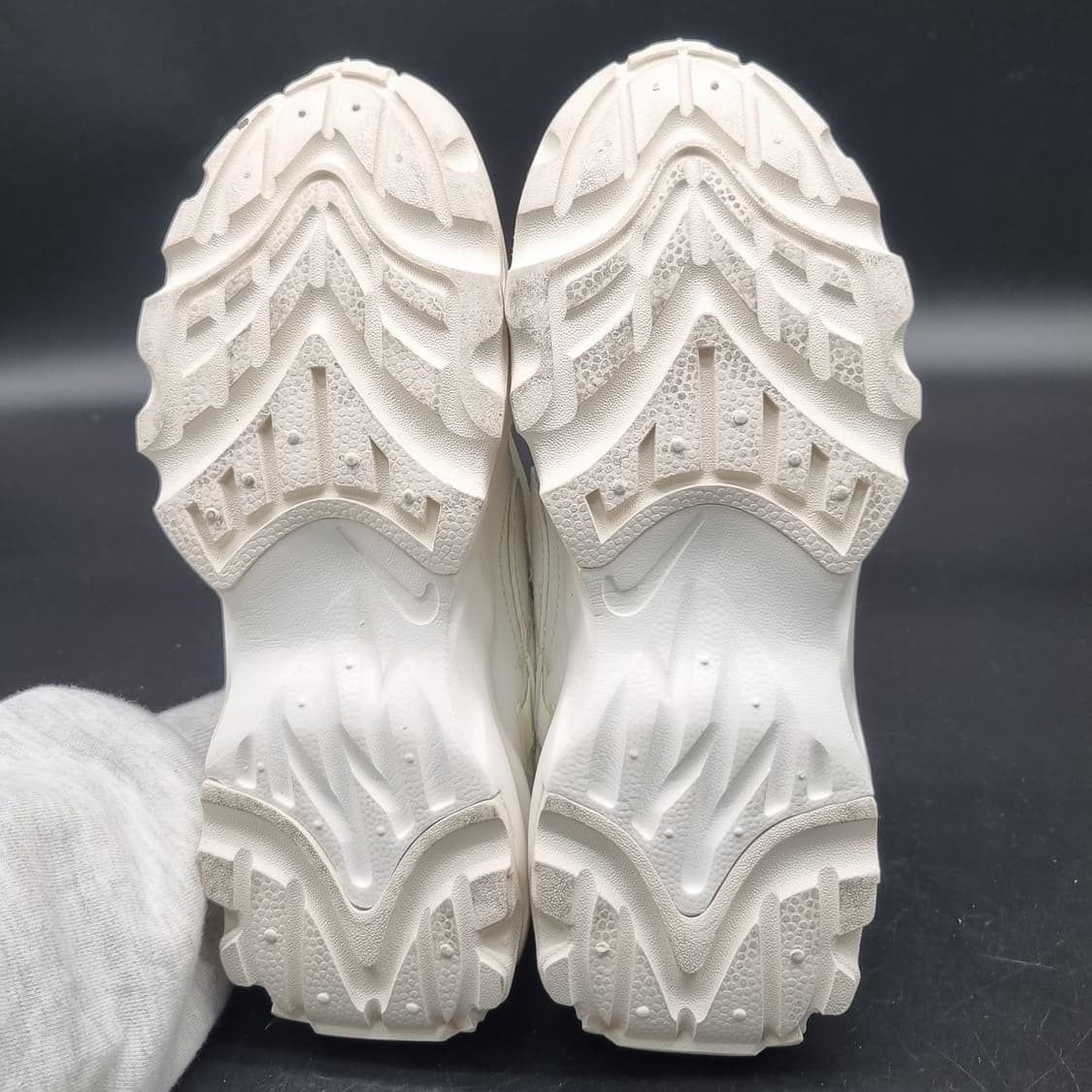 나이키 tc7900 써밋화이트 여성운동화230 상품이미지3