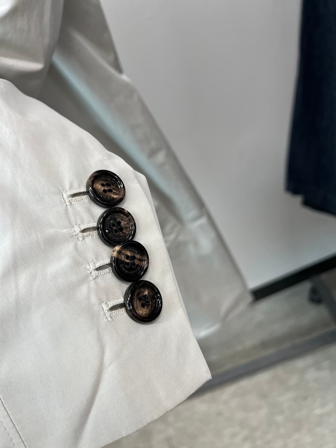 105) 버버리 런던 아이보리 맥코트 상품이미지5