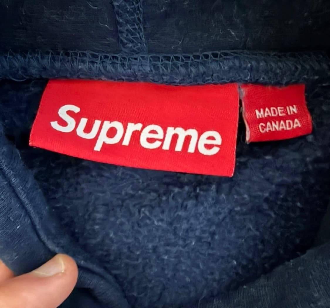 슈프림 자수 스크립트 후드 네이비 L 상품이미지2