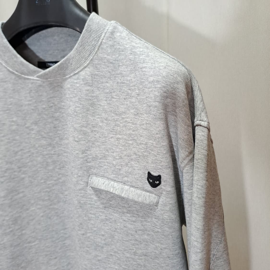 (새상품급) 24ss 송지오옴므 지제로 맨투맨 상품이미지4