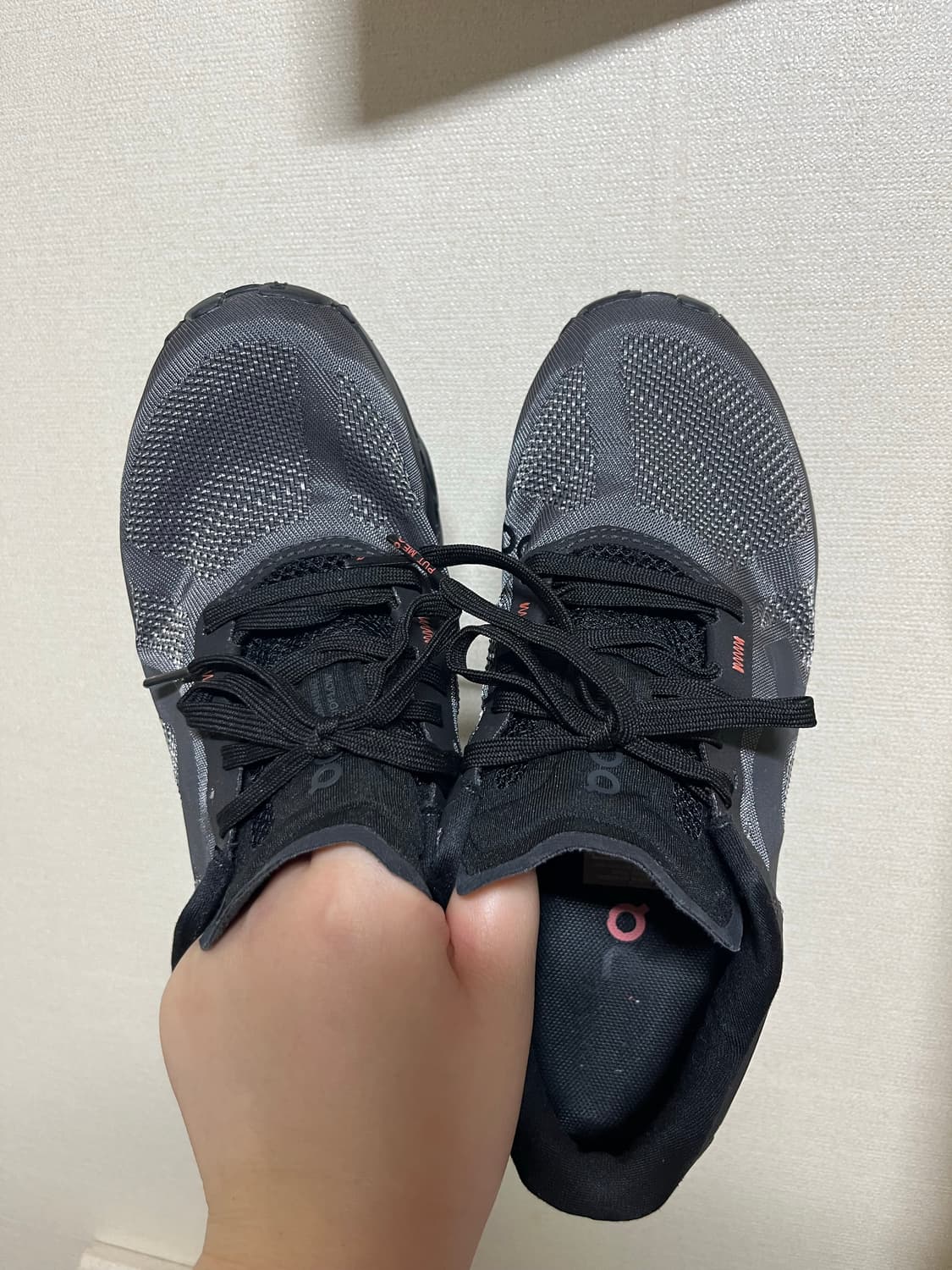 온러닝 cloudflow5 235사이즈 상품이미지4