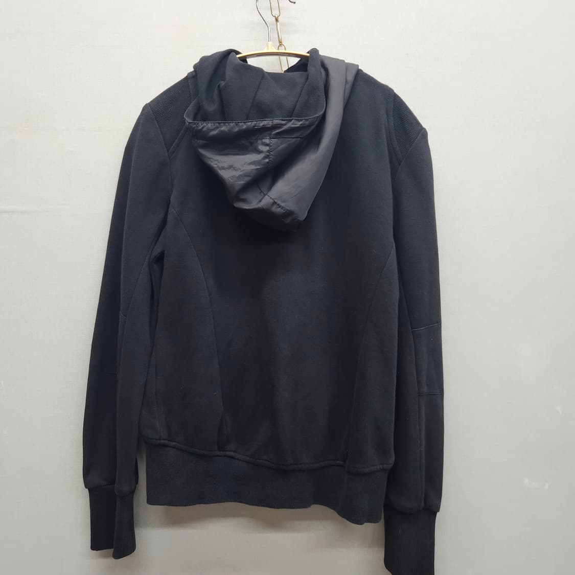 헤지스 스포츠 로고 숏 후드집업 M 상품이미지3