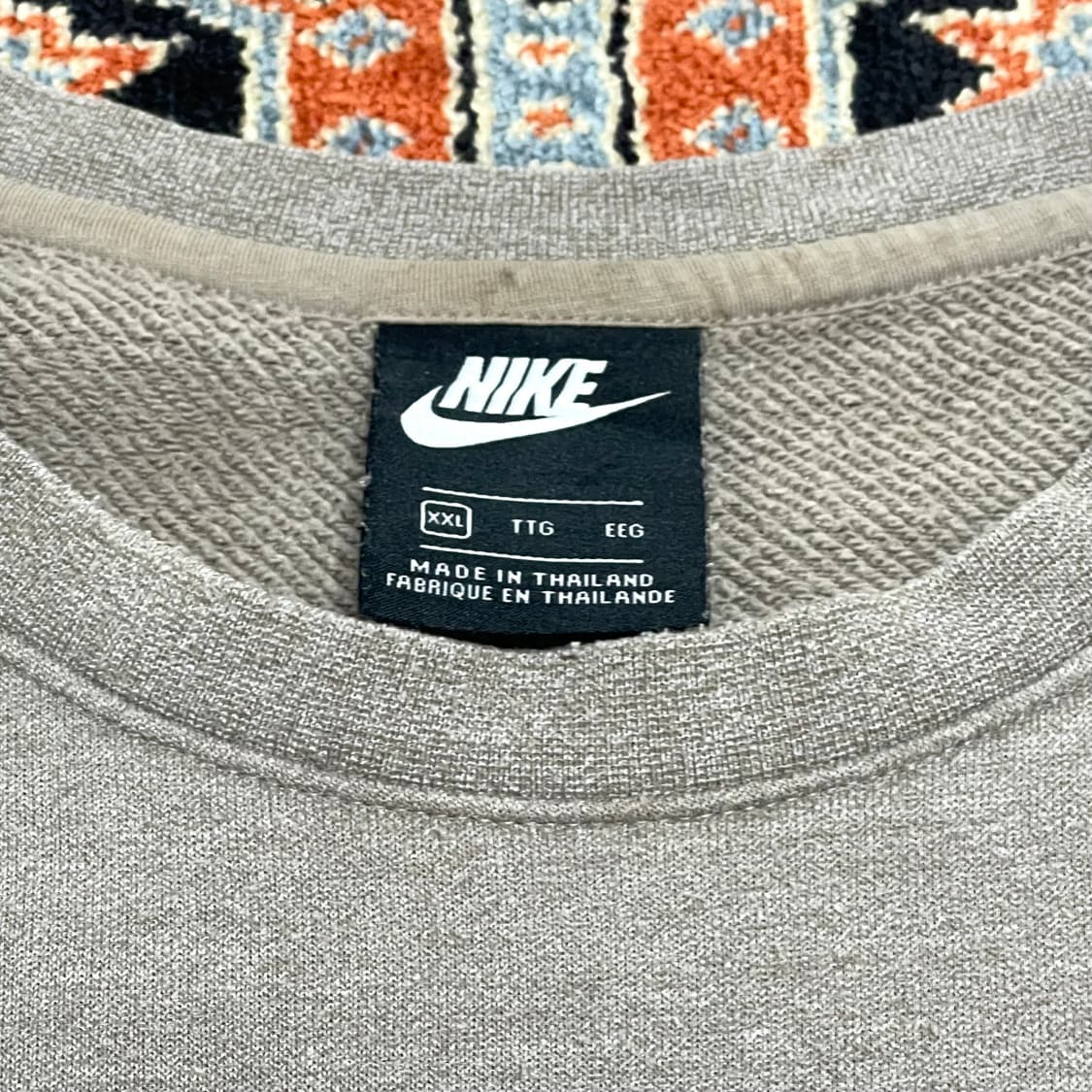 나이키 스펠로고 베이지 기모 맨투맨 티셔츠 남성2XL 상품이미지3