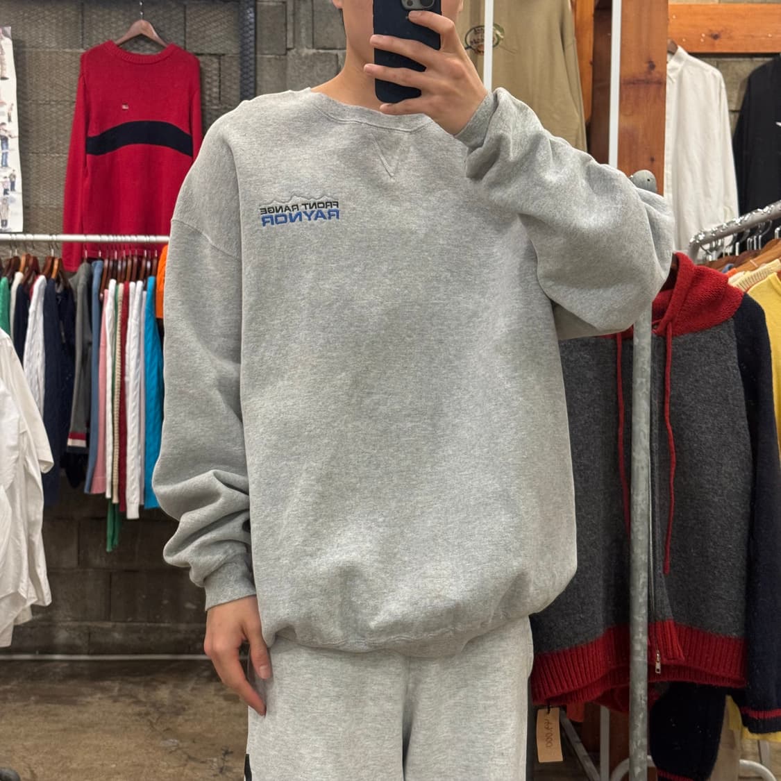 러셀 스웻셔츠(kold_8326) 상품이미지1