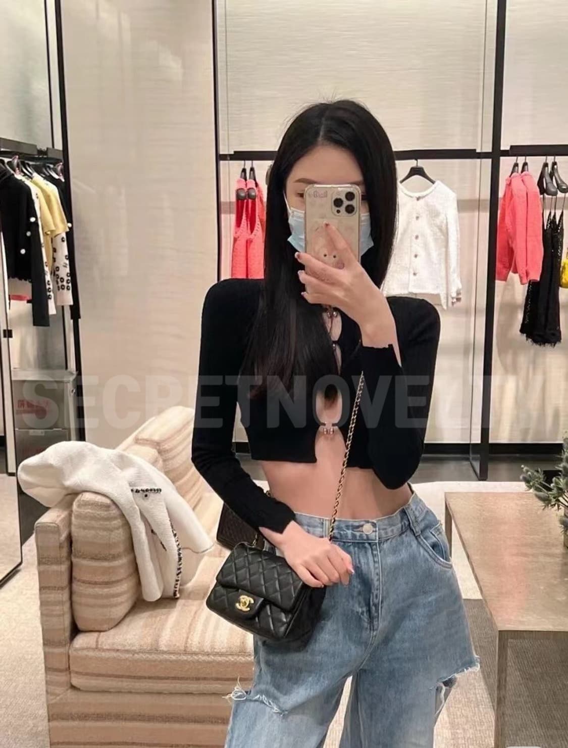 샤넬VIP 기프트 노벨티 골든볼 크로스백 한정판 샤넬뷰티가방 상품이미지9